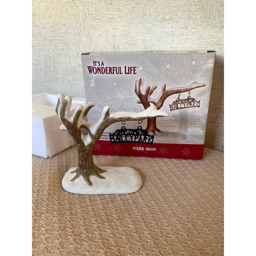 Its A Wonderful Life Village‎ Park Sign Christmas Tree Ballpark Accessory Boxed